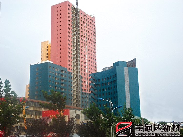 外墙保温一体板案例四季春天