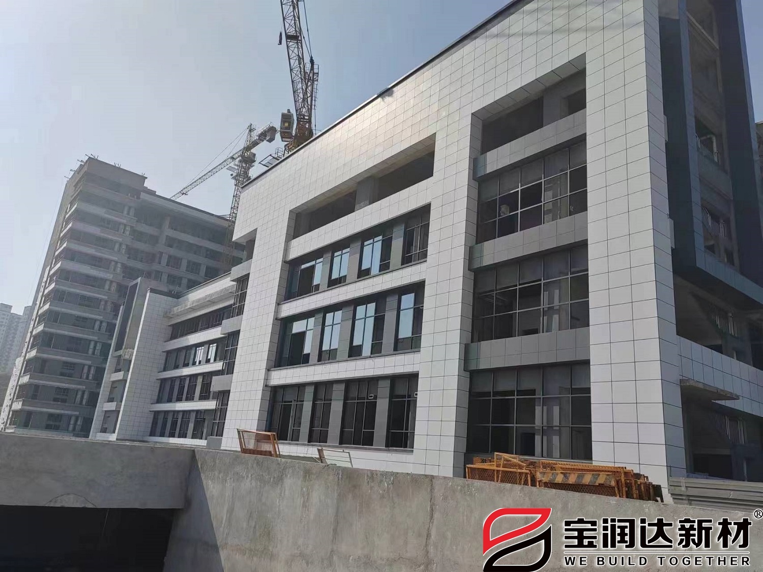 外墙保温装饰岩棉一体板应用湖南永顺