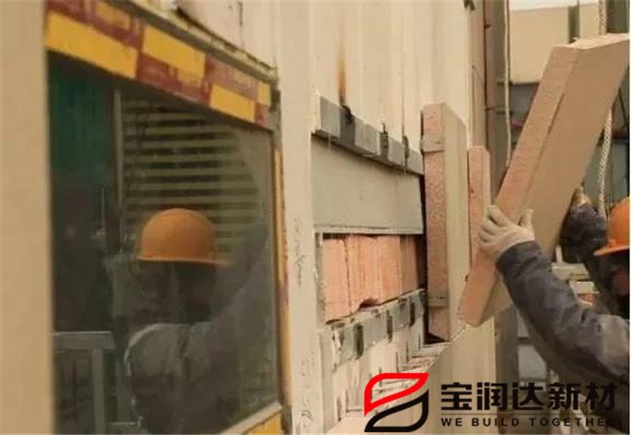 宝润达外墙保温一体板施工
